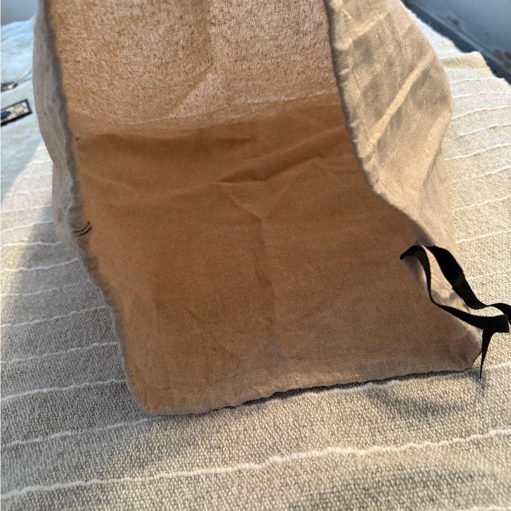 Gucci Dust Drawstring Bag Beige authentic - Picture 6 of 12